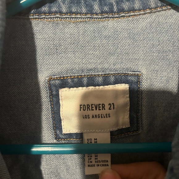 Jean jacket - Picture 2 of 3